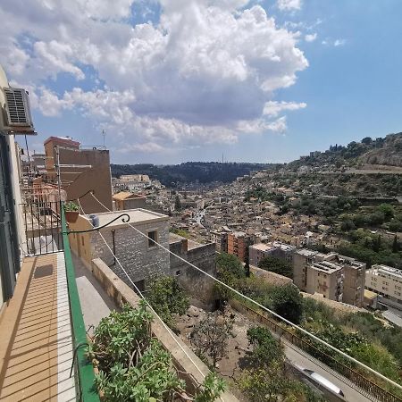 Balcone Barocco. Βίλα Μόντικα Εξωτερικό φωτογραφία