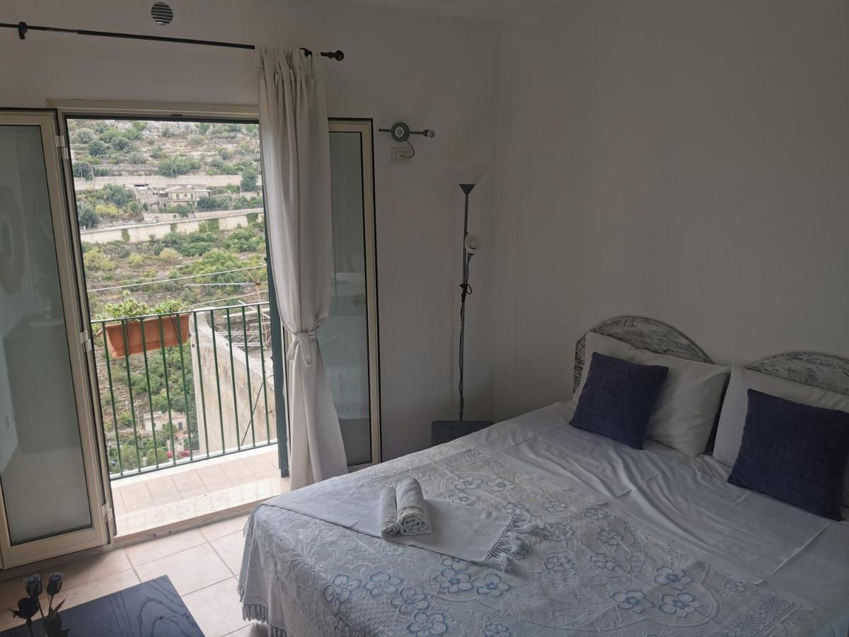 Balcone Barocco. Βίλα Μόντικα Εξωτερικό φωτογραφία