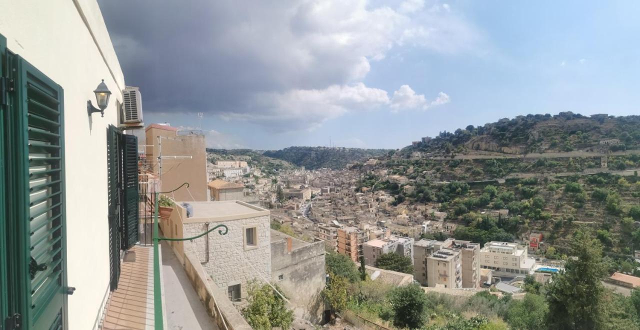 Balcone Barocco. Βίλα Μόντικα Εξωτερικό φωτογραφία