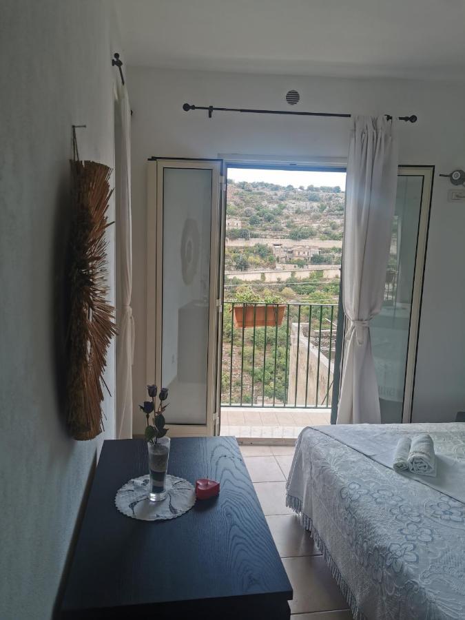 Balcone Barocco. Βίλα Μόντικα Εξωτερικό φωτογραφία